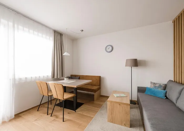 Hotel & Residence Rebhof Tirolo
